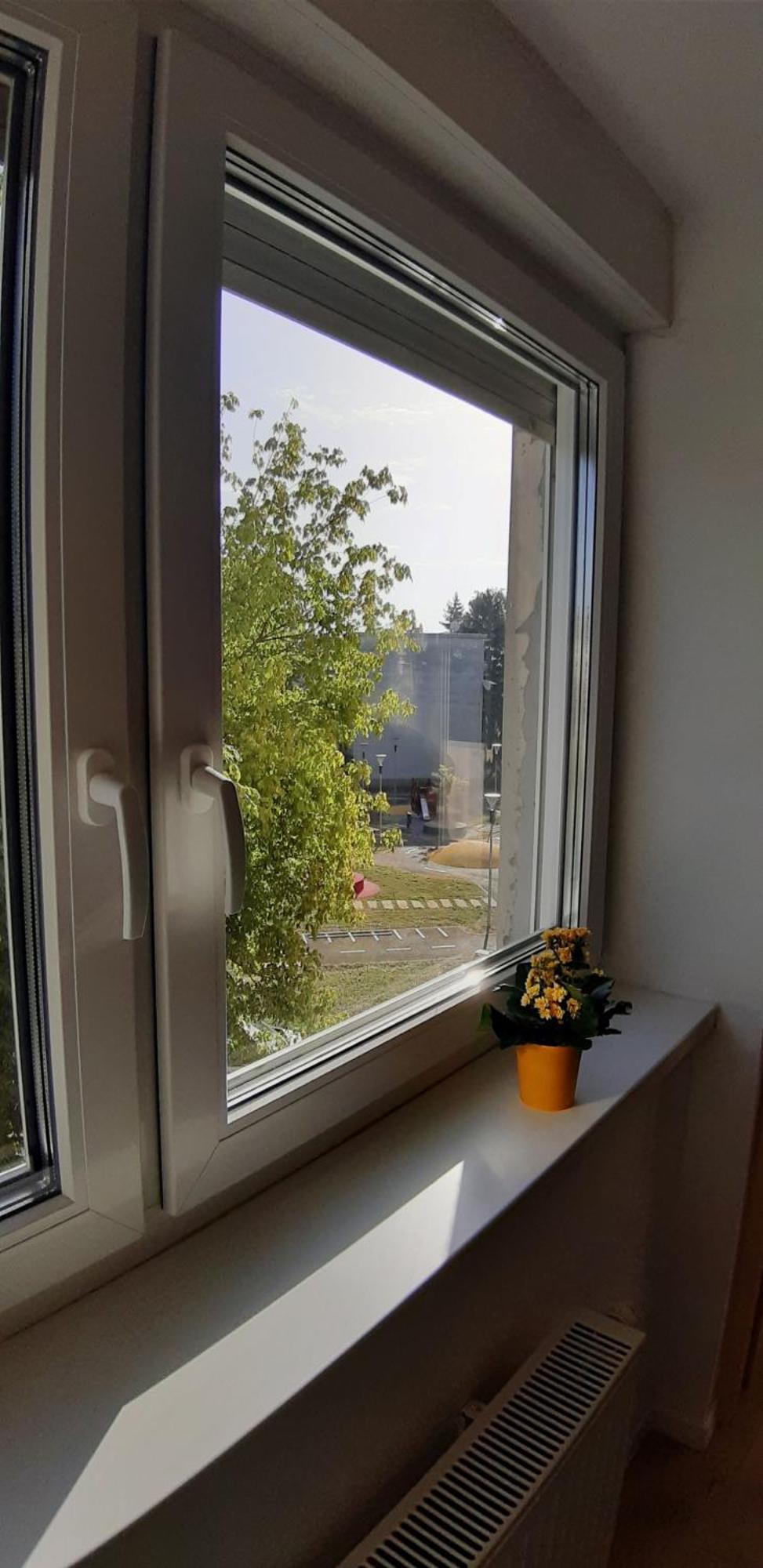 Sunny Self Check-in Apartman *